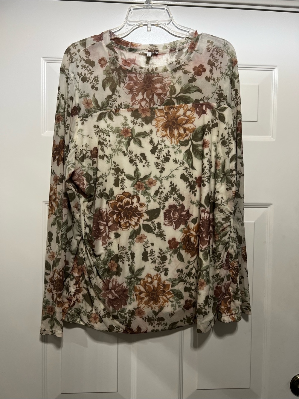 Maurices Floral Mesh Long sleeve Blouse Woman’s Top Plus Size 2X
